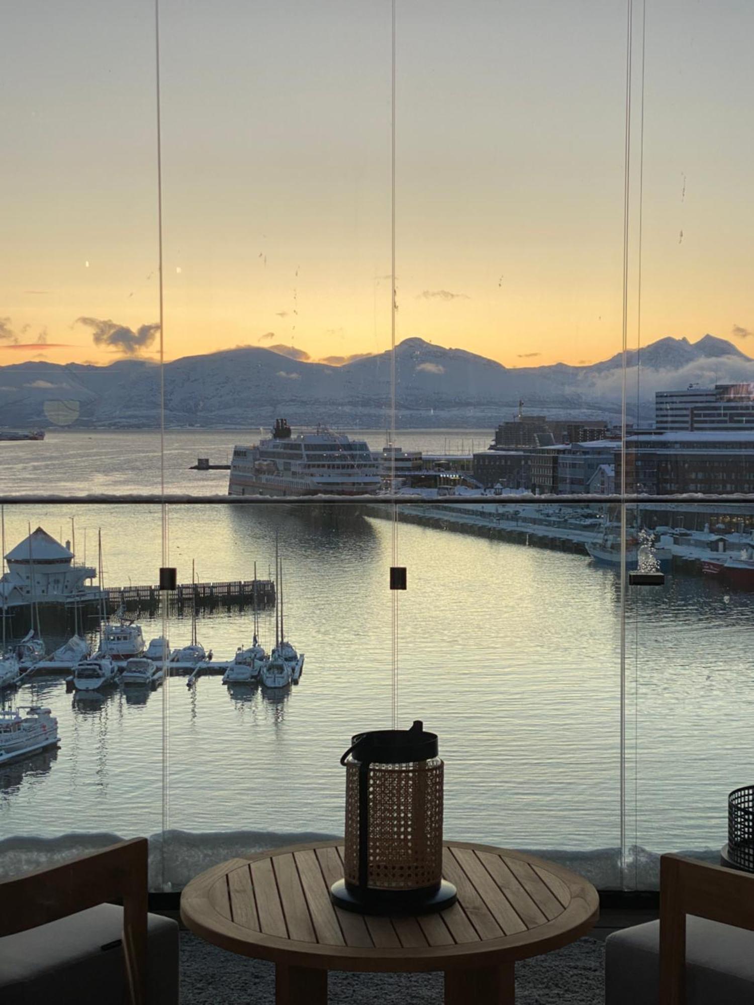 Vindlys Luxury Penthouse Apartment トロムソ エクステリア 写真