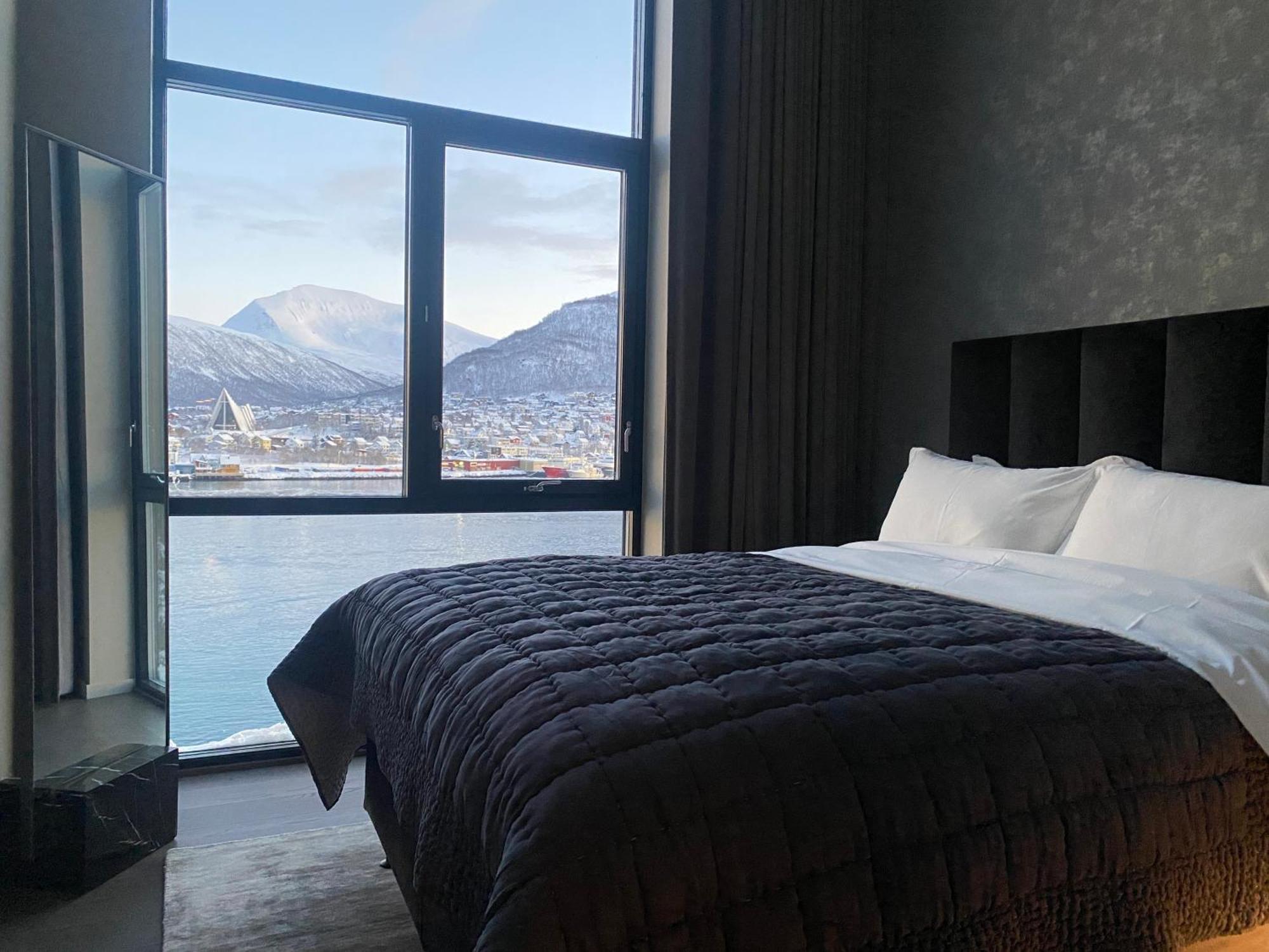 Vindlys Luxury Penthouse Apartment トロムソ エクステリア 写真