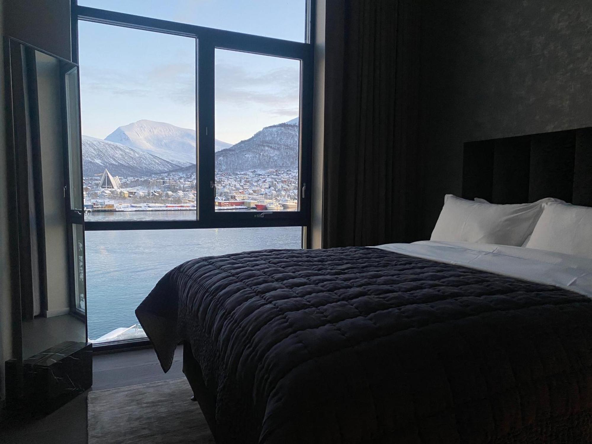 Vindlys Luxury Penthouse Apartment トロムソ エクステリア 写真