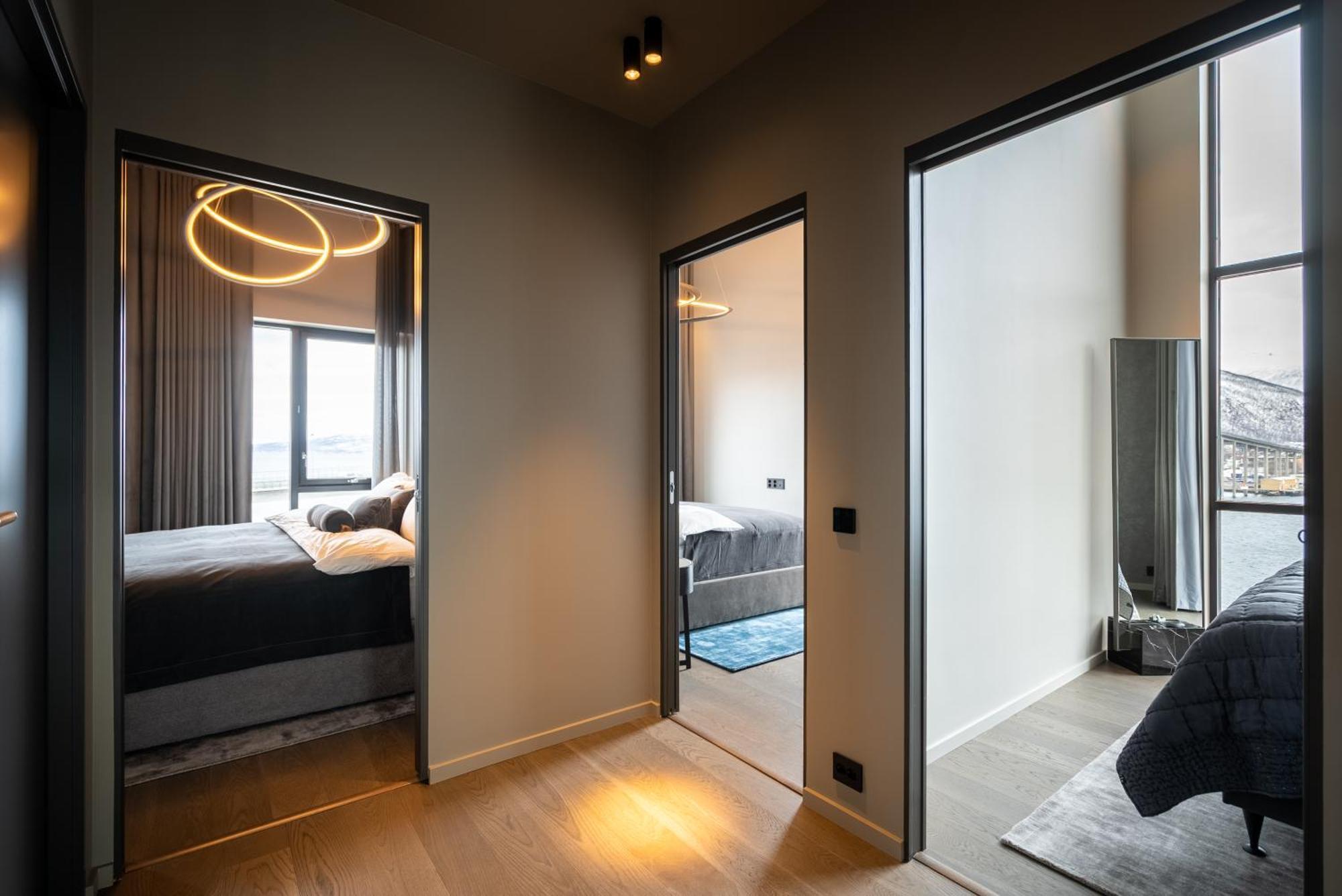 Vindlys Luxury Penthouse Apartment トロムソ エクステリア 写真