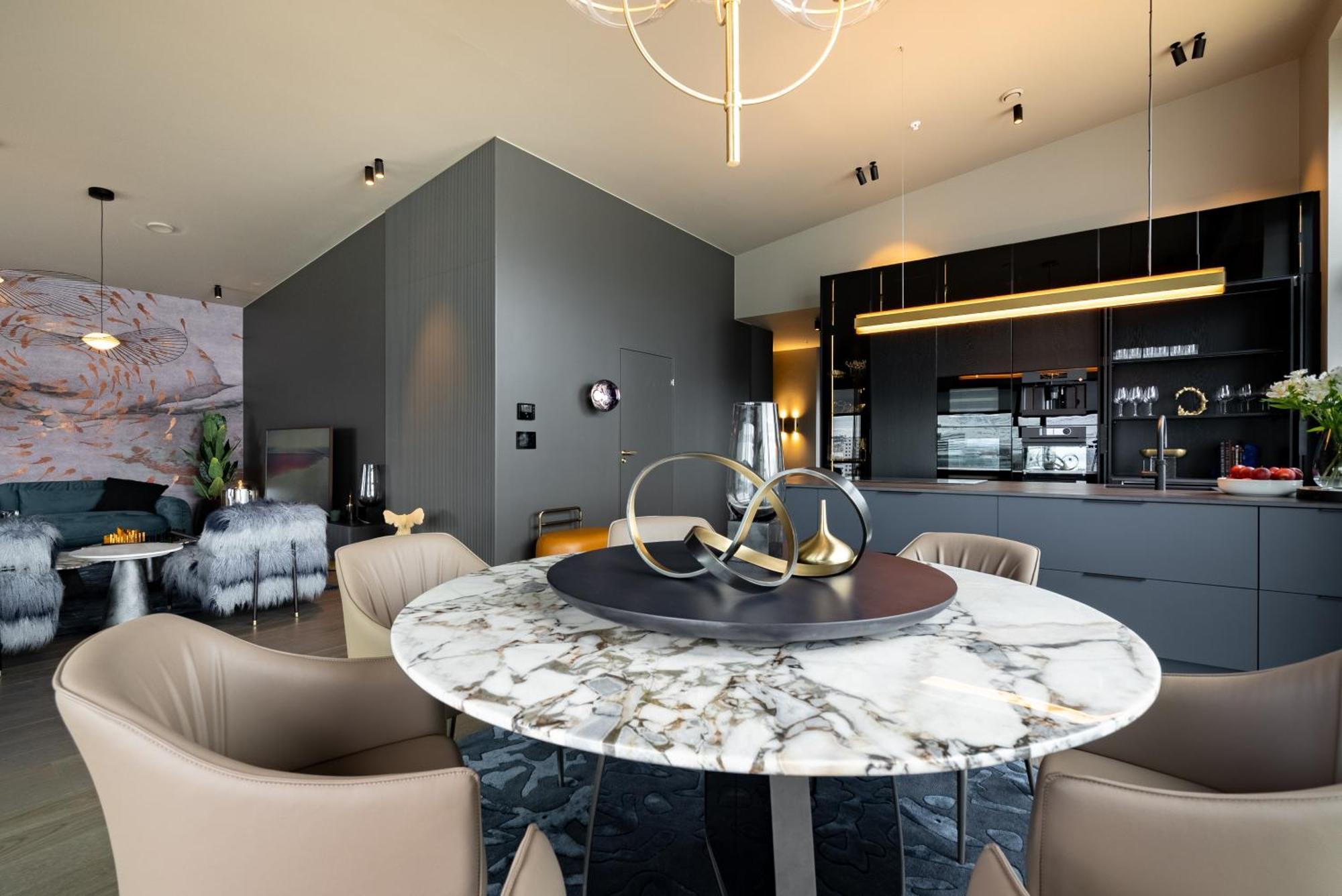 Vindlys Luxury Penthouse Apartment トロムソ エクステリア 写真