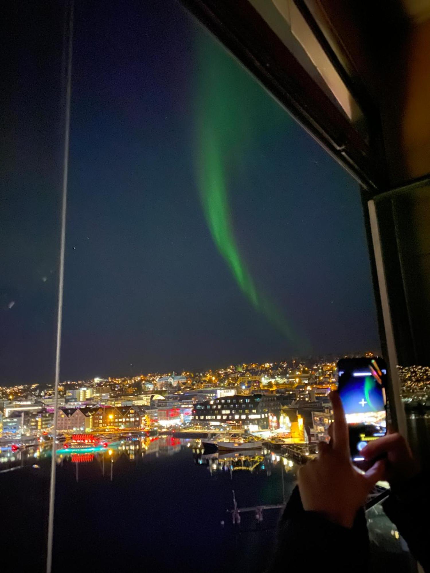 Vindlys Luxury Penthouse Apartment トロムソ エクステリア 写真
